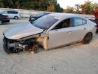 2025 Mazda 3 Select Sport Beige vin: JM1BPABM3S1784391