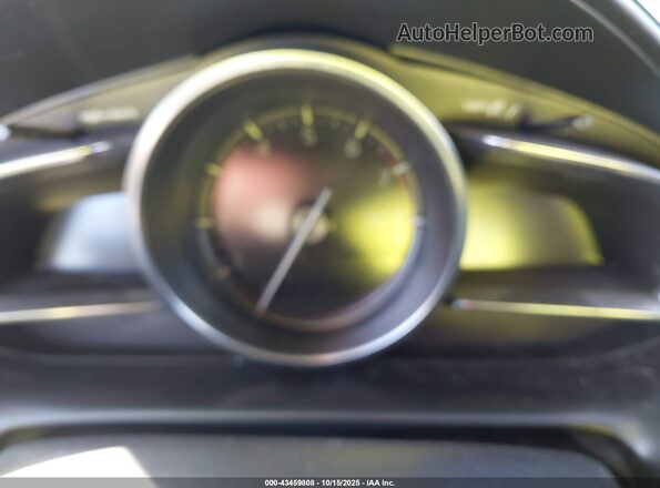 JM1DKDB75L1470178 2020 MAZDA CX-3 White Vista de los asientos traseros