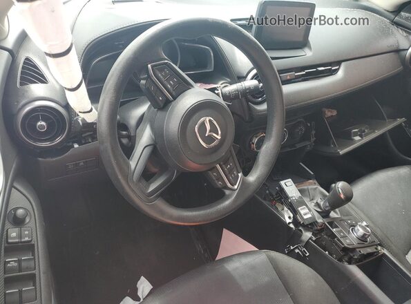 JM1DKDB75M1500426 2021 MAZDA CX-3 Red Widok deski rozdzielczej