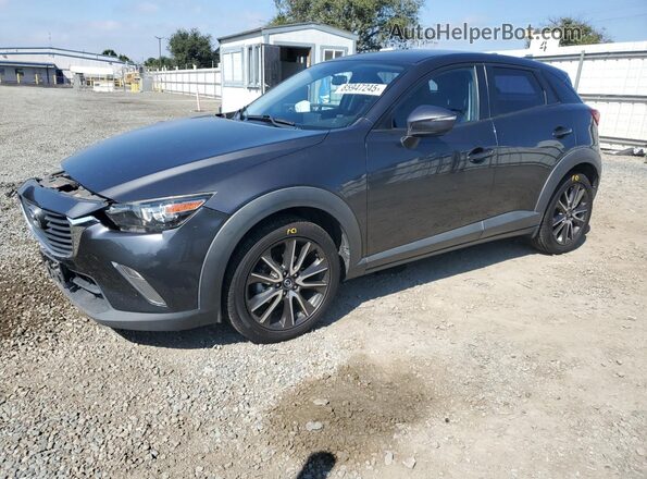JM1DKDC74H0175018 2017 MAZDA CX-3 Серый Передняя левая четверть
