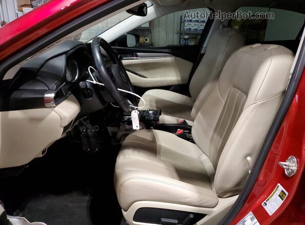 JM1GL1TY2J1319019 2018 MAZDA 6 Red წინა სალონის ხედი