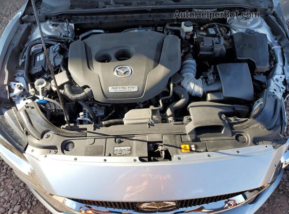 JM1GL1TY3J1307557 2018 MAZDA 6 Silver Սալոնի հետևի տեսք