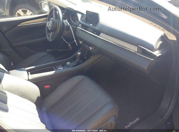 JM1GL1TY8J1330736 2018 MAZDA 6 Dark Blue Widok wnętrza z przodu