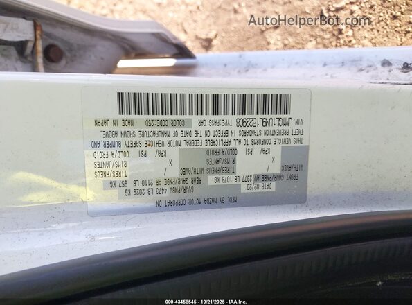 JM1GL1UM9L1522908 2020 MAZDA 6 White Vista del compartimento del motor