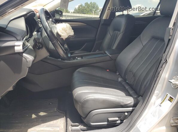 JM1GL1VM9J1313681 2018 MAZDA 6 Серебряный Вид салона спереди