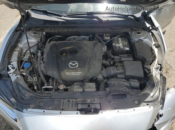 JM1GL1VM9J1313681 2018 MAZDA 6 Серебряный Вид задней части салона
