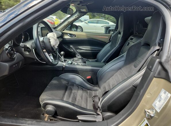 JM1NDAC76P0551424 2023 MAZDA MX-5 Зеленый Вид салона спереди