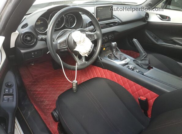 JM1NDAL71H0103528 2017 MAZDA MX-5 Белый Вид панели приборов