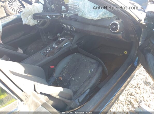 JM1NDAM71H0107125 2017 MAZDA MX-5 MIATA RF Синий Вид салона спереди