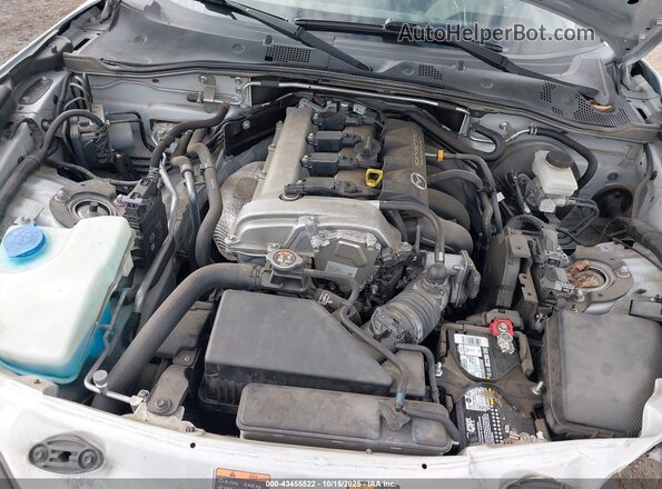 JM1NDAM7XK0305953 2019 MAZDA MX-5 MIATA RF White Widok z tyłu