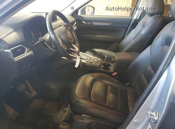 JM3KFADM4L0839994 2020 MAZDA CX-5 Серый Вид салона спереди