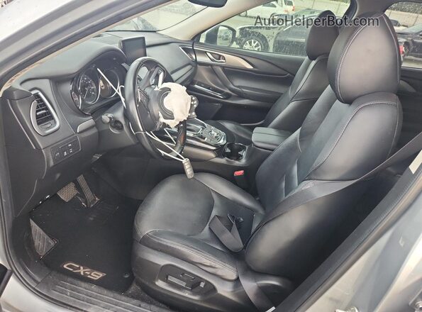 JM3TCACY1J0235821 2018 MAZDA CX-9 Серебряный Вид салона спереди