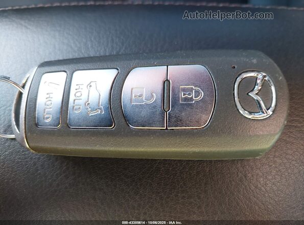 JM3TCADY8J0213488 2018 MAZDA CX-9 Gray Vista del salpicadero