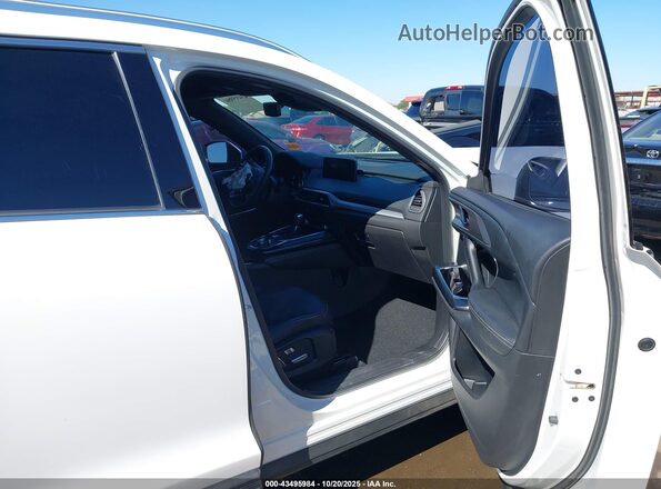 JM3TCBDY5N0611902 2022 MAZDA CX-9 Белый Вид салона спереди