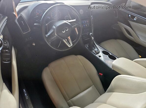 JN1CV7EKXJM200172 2018 INFINITI Q60 Серый Вид панели приборов