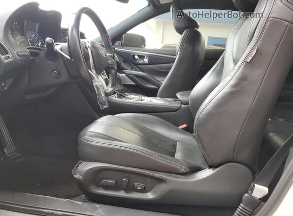 JN1EV7EK3JM343148 2018 INFINITI Q60 White Vista interior delantera