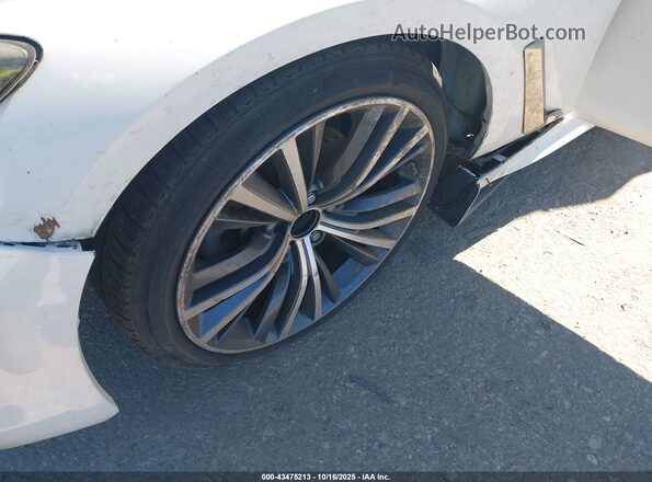 JN1EV7EK9JM340545 2018 INFINITI Q60 Белый Вид щитка приборов