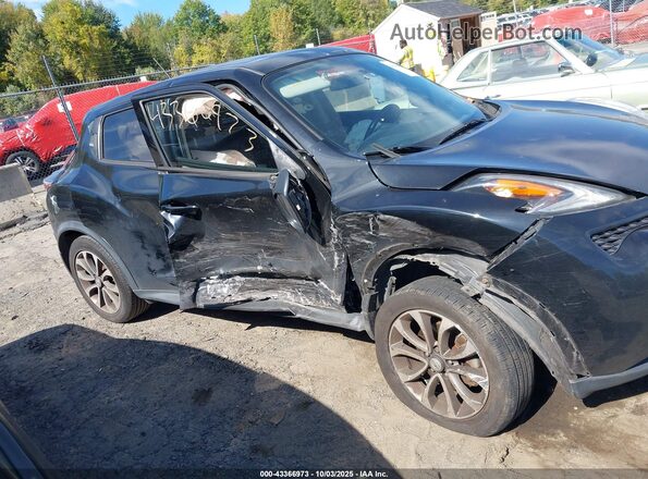JN8AF5MV8HT753652 2017 NISSAN JUKE Black Widok wnętrza z tyłu