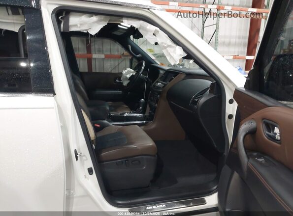 JN8AY2NF3J9333316 2018 NISSAN ARMADA White წინა სალონის ხედი