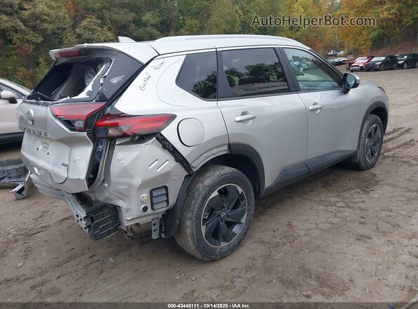 JN8BT3BB6SW170772 2025 NISSAN ROGUE Silver უკანა მარჯვენა