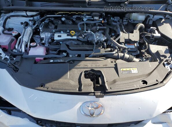 JTDACACU9S3043379 2025 TOYOTA PRIUS Белый Вид задней части салона