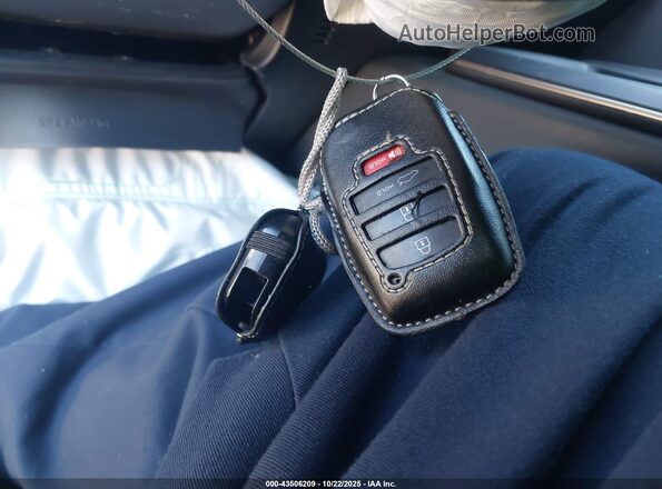 JTDAFAAF2P3002028 2023 TOYOTA CROWN Серый Вид панели приборов