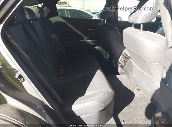 JTDAFAAF4R3008299 2024 TOYOTA CROWN Gray Vista de la etiqueta del VIN