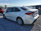 2022 Toyota Corolla Le White vin: JTDEPMAE5N3026490