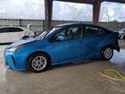 2020 Toyota Prius L Blue vin: JTDKARFU9L3107135