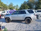 2022 Toyota 4runner Sr5 Серебряный vin: JTEEU5JR1N5275337