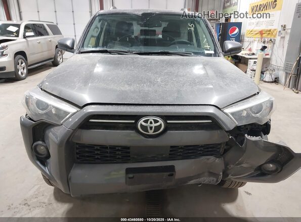 JTEMU5JR9P6096682 2023 TOYOTA 4RUNNER Gray Widok zestawu wskaźników
