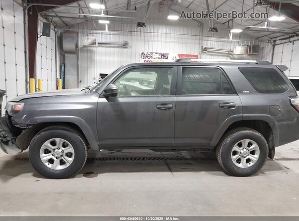 JTEMU5JR9P6096682 2023 TOYOTA 4RUNNER Gray Widok wnętrza 360 stopni