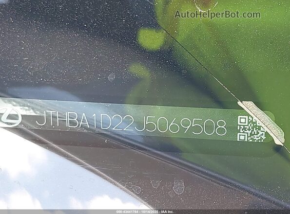 JTHBA1D22J5069508 2018 LEXUS IS 300 Серебряный Вид подкапотного пространства