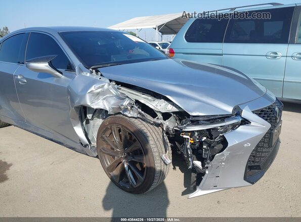 JTHBA1D26S5133860 2025 LEXUS IS 300 Серебряный Вид спереди