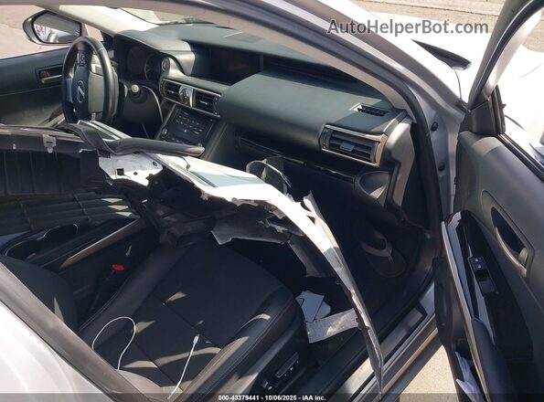 JTHBA1D28H5060533 2017 LEXUS IS 200T Silver Widok wnętrza z przodu
