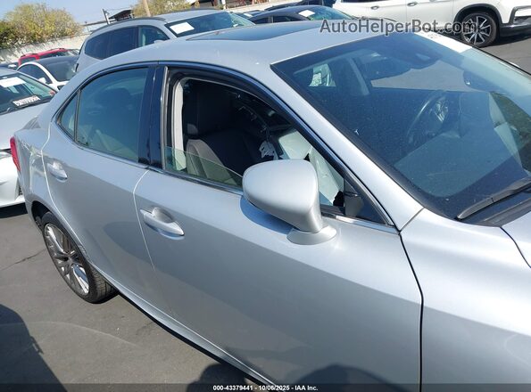 JTHBA1D28H5060533 2017 LEXUS IS 200T Silver Widok wnętrza 360 stopni