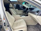 2017 Lexus Ls 460 Gold vin: JTHBL5EF2H5143975