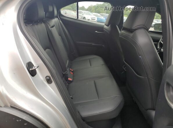 JTHP9JBH1L2020259 2020 LEXUS UX Silver Вид задніх сидінь