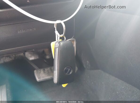 JTJBJRBZ9K2115299 2019 LEXUS NX 300H Серебряный Вид панели приборов