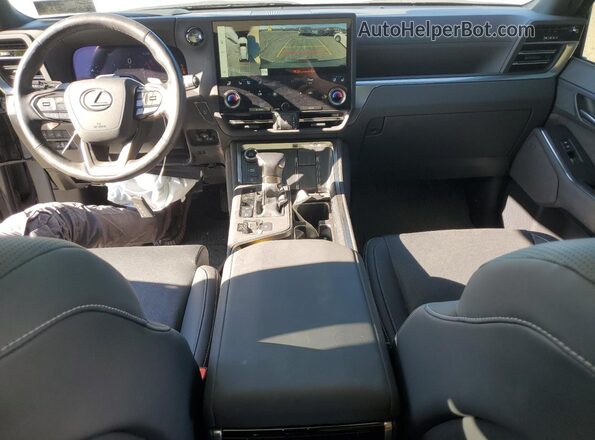 JTJVBCDX8R5007896 2024 LEXUS GX Серый Вид панели приборов