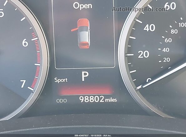 JTJYARBZ2J2112673 2018 LEXUS NX 300 Серый 