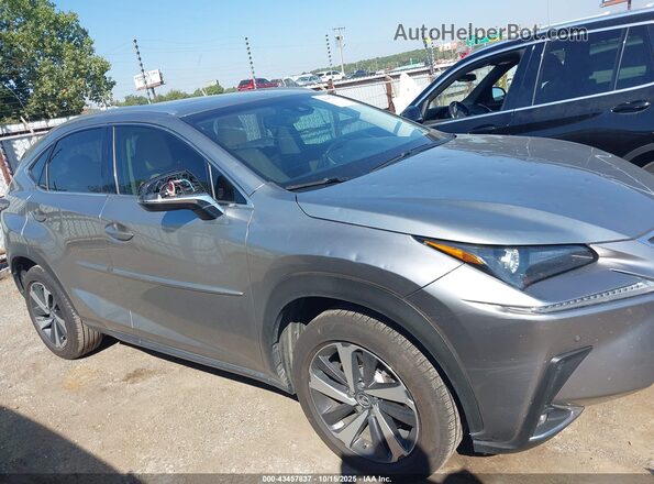 JTJYARBZ2J2112673 2018 LEXUS NX 300 Серый Вид задней части салона