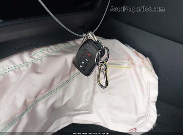 JTJYARBZ5G2029862 2016 LEXUS NX 200T Серебряный Вид панели приборов