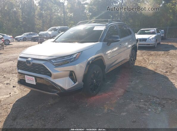 JTME6RFV5PJ038761 2023 TOYOTA RAV4 HYBRID Серебряный Передняя левая четверть