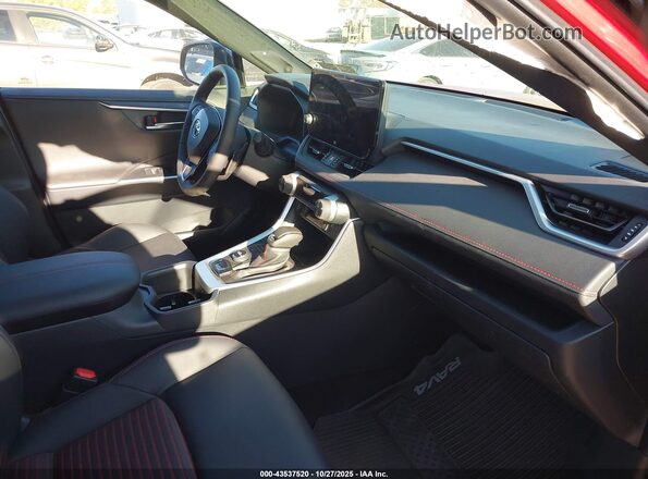 JTMEB3FVXSD246974 2025 TOYOTA RAV4 PLUG-IN HYBRID Красный Вид салона спереди