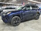 2020 Toyota Rav4 Xse Blue vin: JTMEWRFV5LD545409