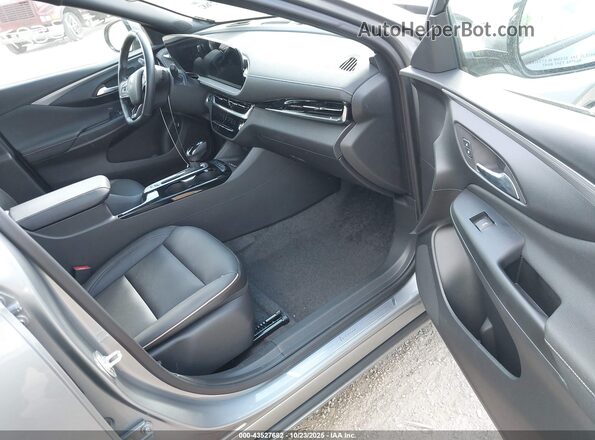 KL47LCEP2SB091951 2025 BUICK OTHER Gray Vista interior delantera