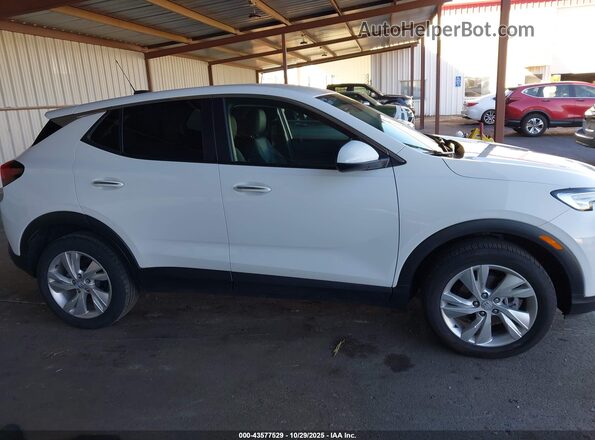 KL4AMCSL4RB096275 2024 BUICK ENCORE Белый Вид задней части салона