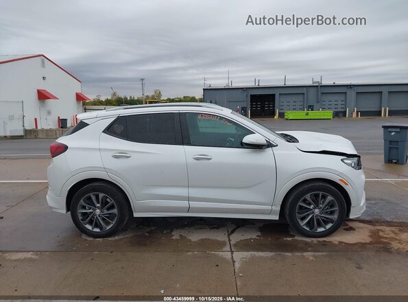 KL4MMDSL4MB135698 2021 BUICK ENCORE Белый Вид задней части салона