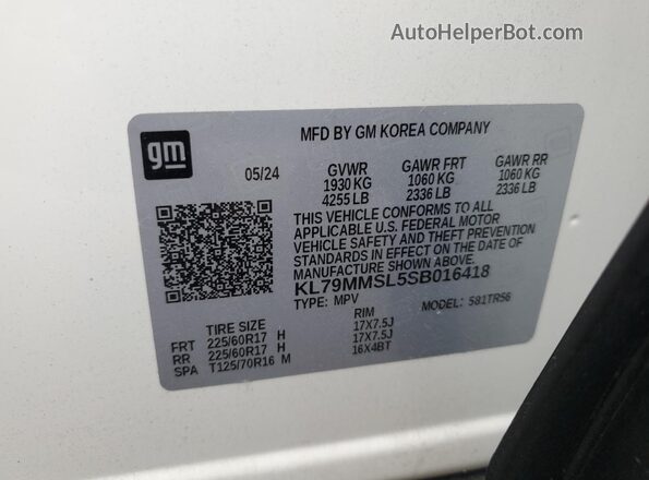 KL79MMSL5SB016418 2025 CHEVROLET TRAILBLAZER Белый Вид наклейки с VIN-кодом